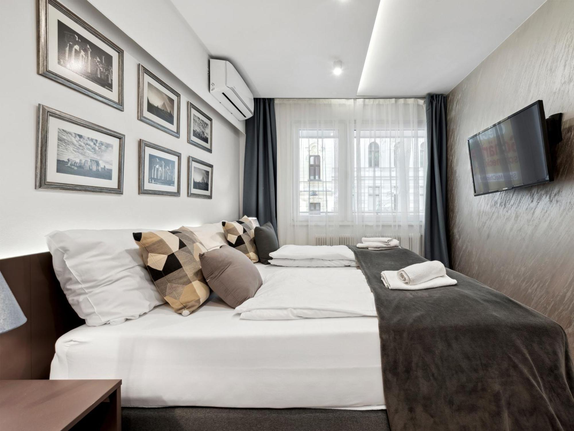 Sky9 Apartments District 6 Vienna Exterior photo
